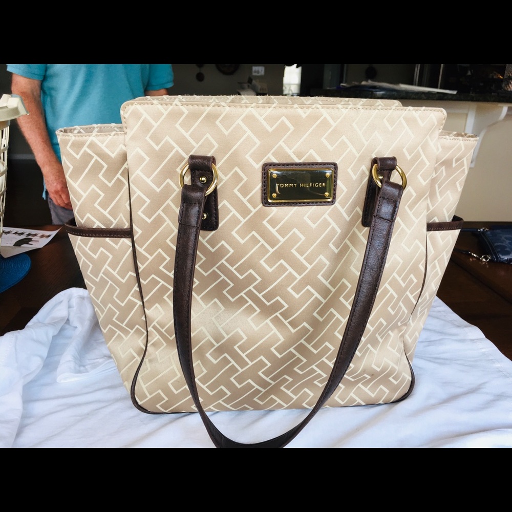 Tommy Hilfiger canvas and leather tote